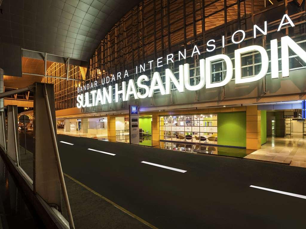 Cordia Hotel Makassar Airport Manda Экстерьер фото