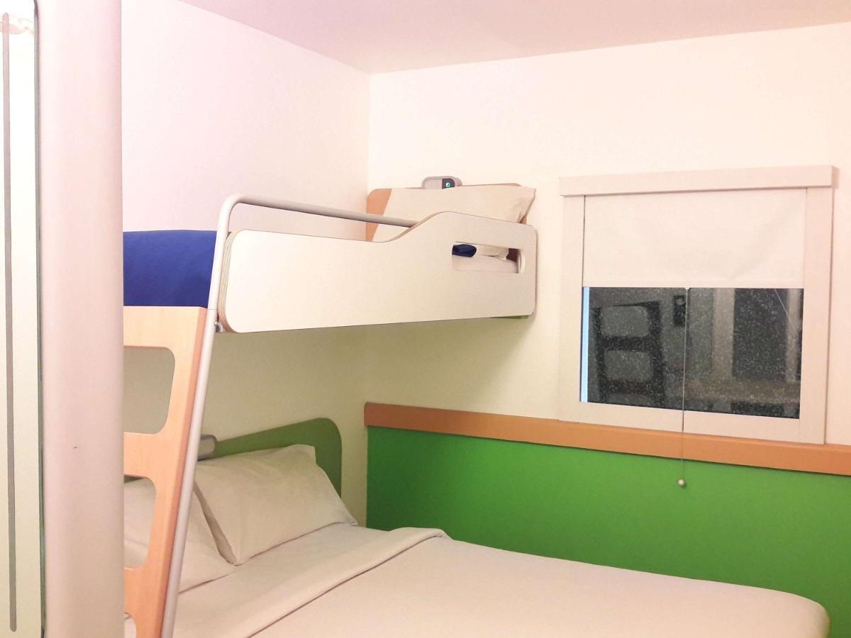 Cordia Hotel Makassar Airport Manda Экстерьер фото